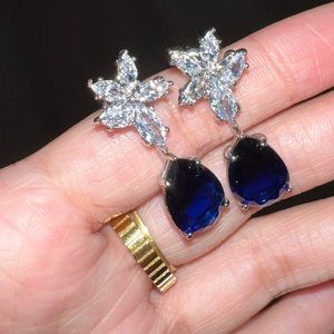 Zirconia earring.